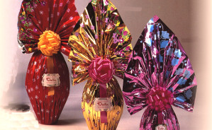 uova cioccolato fazzoletto dalba Art.055(gr.3500) – 050(gr.2500) – 045(gr.1800)