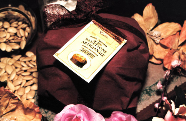 Art. 426 Panettone Tradizionale Lievito naturale incarto a pacco TNT