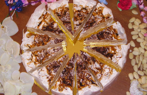 Art.1000 Torta di Torrone ten. kg.2,2     Tiramisu’