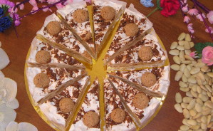 Art.1002 Torta di Torrone ten. kg.2,2             Amaretto