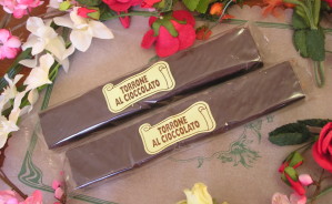 Art. 897 torrone tenero gr.150 ricoperto cioccolato