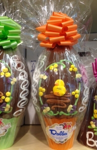 UOVO - DECORATO-cioccolato -pasqua