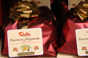 panettone -gocce- cioccolato- pacco-natale